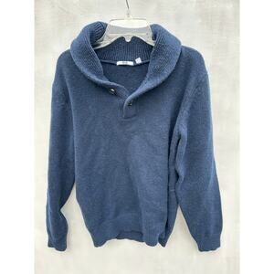 Uniqlo sweater